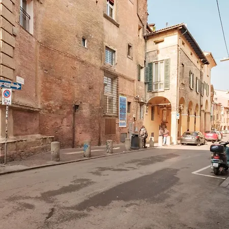 Appartamento Mascarella 33 By