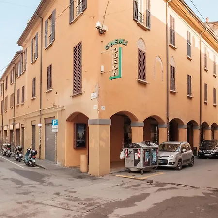 Mascarella 33 By * Bologna